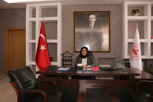 KAYMAKAMIMIZ SAYIN ÖZLEM DOĞAN'IN 10 KASIM ATATÜRK'Ü  ANMA MESAJI
